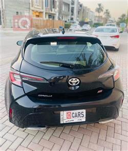 تۆیۆتا کرۆلا هاچباک